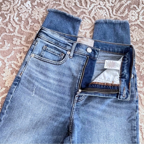 Everlane The High Rise Skinny Ankle Distressed Jean - Picture 7 of 12